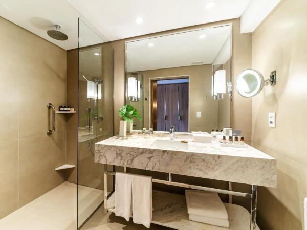 Fairmont Rio de Janeiro Copacabana : photo 8 de la chambre chambre lit king-size deluxe - vue sur océan