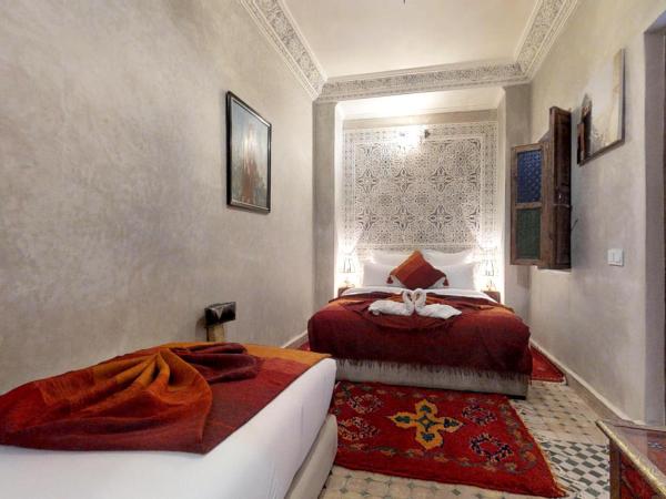 Riad abaka by ghali 2 : photo 1 de la chambre suite reine berbère