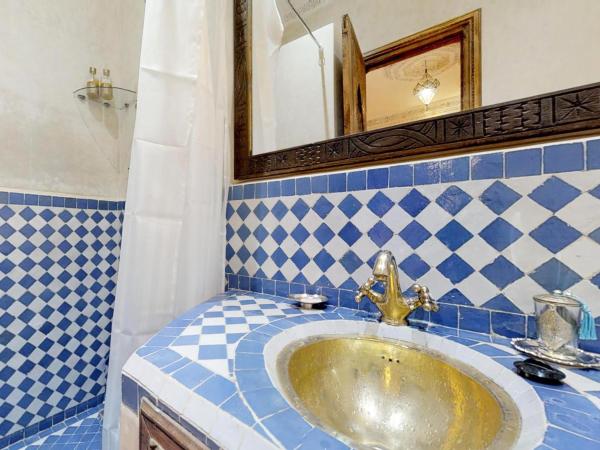 Riad abaka by ghali 2 : photo 4 de la chambre chambre double nature