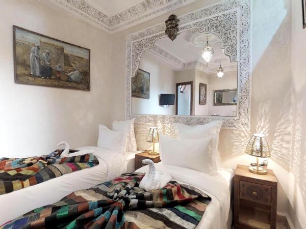 Riad abaka by ghali 2 : photo 1 de la chambre chambre lits jumeaux safran 2