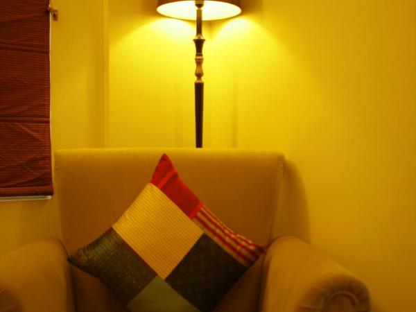 juSTa Off MG Road : photo 7 de la chambre chambre double de luxe