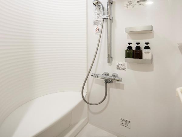 Nagasaki Bus Terminal Hotel : photo 5 de la chambre moderate double room with shower - non-smoking