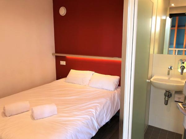 Eklo Hotels Le Mans : photo 1 de la chambre chambre double