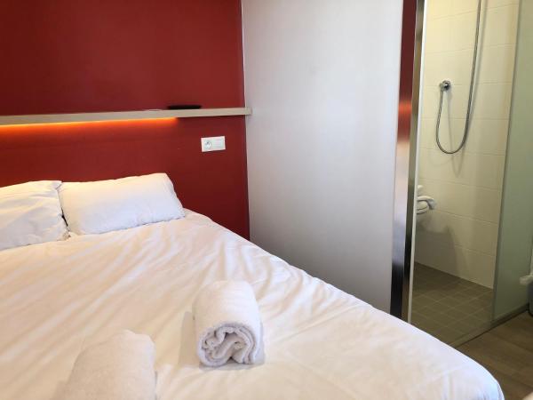 Eklo Hotels Le Mans : photo 2 de la chambre chambre double
