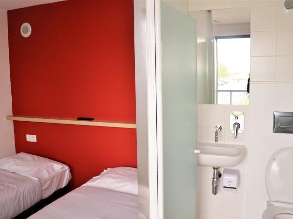 Eklo Hotels Le Mans : photo 1 de la chambre chambre lits jumeaux
