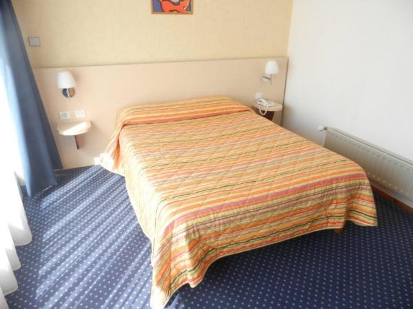 Hotel Dupleix : photo 2 de la chambre chambre triple