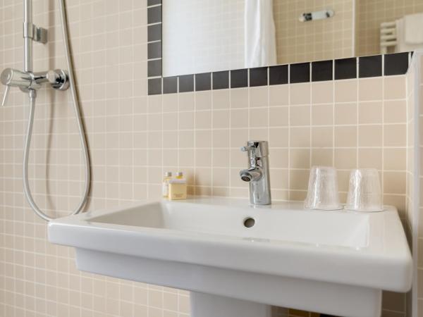 Hotel Palm - Astotel : photo 4 de la chambre chambre lits jumeaux standard