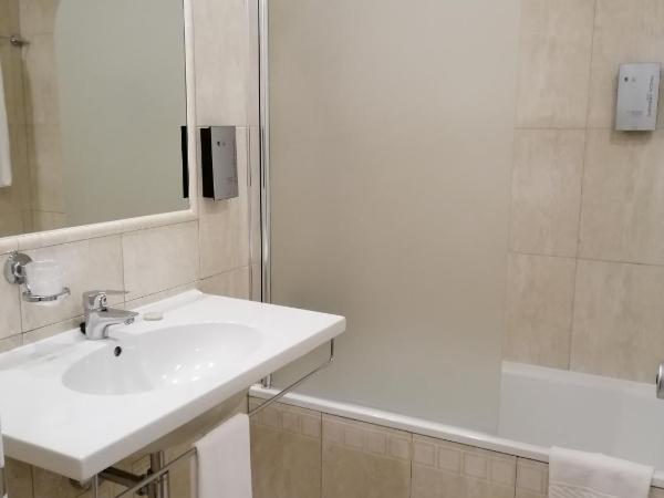 Hotel Monaco : photo 6 de la chambre chambre simple