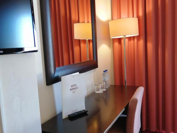 Hotel Monaco : photo 4 de la chambre chambre double