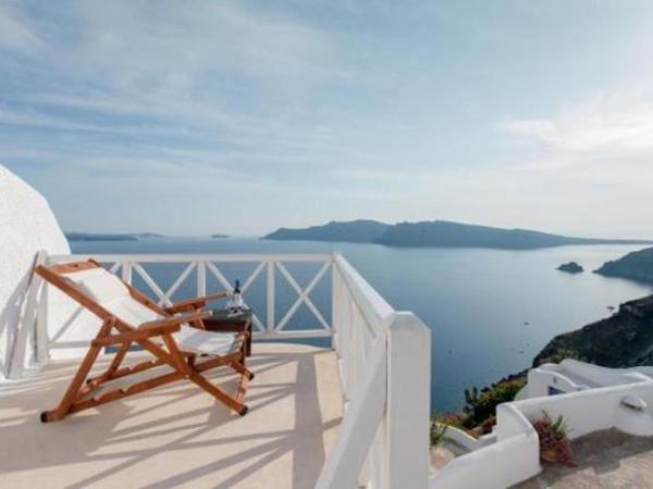 Strogili : photo 1 de la chambre appartement traditionnel supérieur – vue sur caldeira (2-3 adultes) – annexe