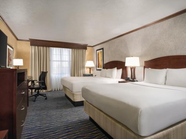 Radisson Hotel Salt Lake City Airport : photo 5 de la chambre grande chambre avec 2 lits queen-size - non-fumeurs