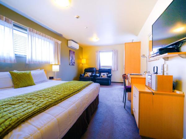 CentrePoint on Colombo : photo 1 de la chambre studio supérieur avec baignoire spa