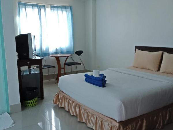 Baanpak Sam Anong : photo 8 de la chambre chambre lit queen-size avec balcon