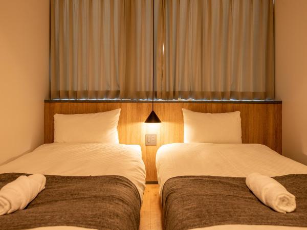 Yeah Room Namba : photo 5 de la chambre chambre lits jumeaux avec salle de bains privative