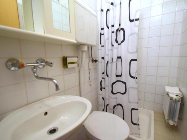 Guest House Keti : photo 5 de la chambre chambre double / lits jumeaux standard