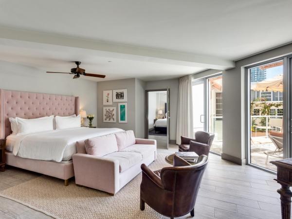 The Plymouth South Beach : photo 1 de la chambre suite 2 chambres avec vue sur la piscine