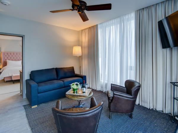The Plymouth South Beach : photo 3 de la chambre suite 1 chambre avec terrasse
