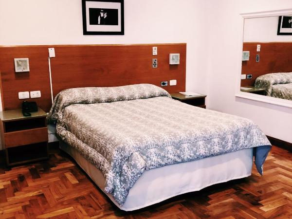 Hotel Petit : photo 6 de la chambre chambre double