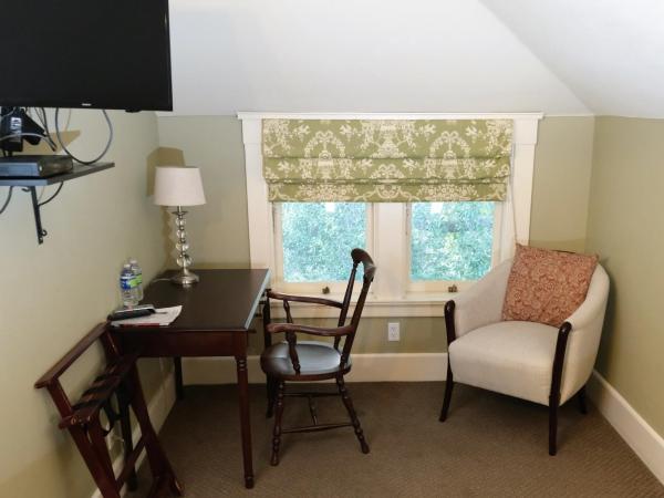 Arroyo Vista Inn : photo 1 de la chambre alcôve douillette (# 6)