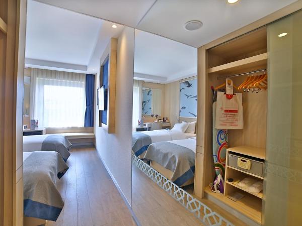 Ramada by Wyndham Istanbul Old City : photo 5 de la chambre chambre lits jumeaux - non-fumeurs