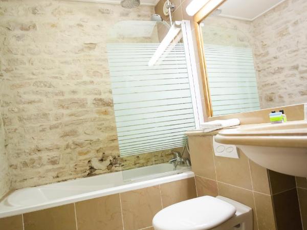 Hotel Athanor Centre : photo 10 de la chambre chambre double ou lits jumeaux confort 