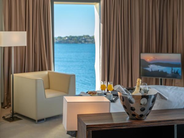 Bellevue Superior City Hotel : photo 7 de la chambre chambre double deluxe - vue sur mer