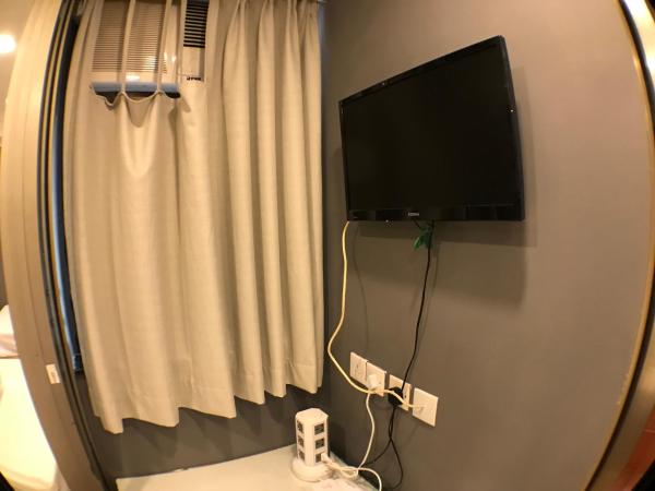 The House (Baguio) : photo 10 de la chambre chambre lits jumeaux supérieure