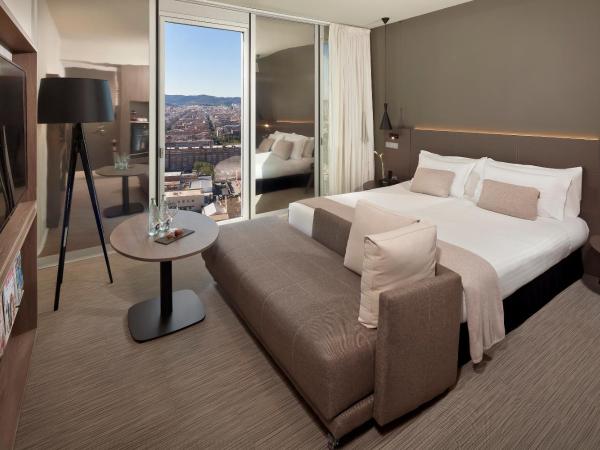 Melia Barcelona Sky 4* Sup : photo 2 de la chambre chambre the level grand premium avec vue sur la ville