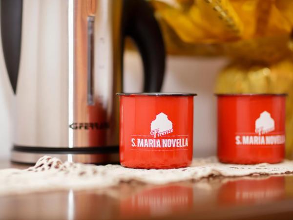 Residenza Cecchi B&B : photo 9 de la chambre chambre double avec salle de bains privative extérieure