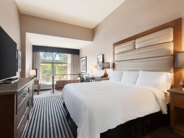 USC Hotel : photo 4 de la chambre chambre lit king-size - vue sur jardin
