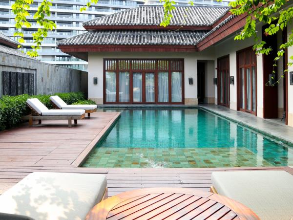 Sanya LUHUITOU Resort & Spa : photo 3 de la chambre two bedroom family pool villa<welcome fruit +daily 4 pieces of free laundry service.(t-shirts only)>