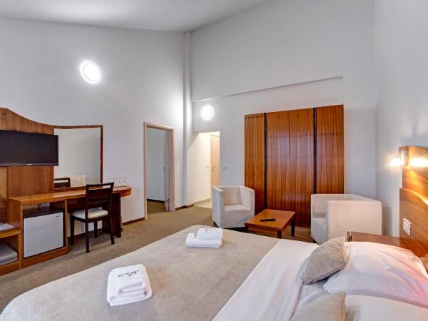 Scala Bed & Breakfast : photo 7 de la chambre chambre familiale avec balcon - vue sur mer