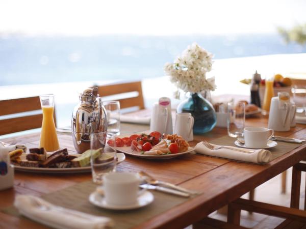 Belvedere Mykonos - Waterfront Villa & Suites - The Leading Hotels of the World : photo 10 de la chambre 1 bedroom waterfront villa with private pool (350 meters from main hotel)