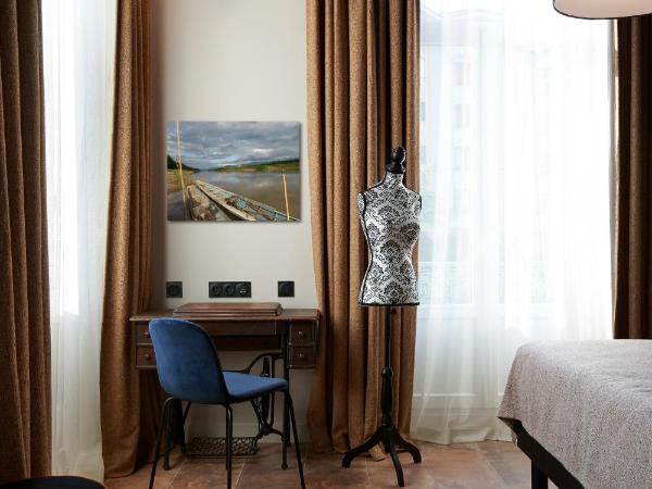 Hotel Verlaine : photo 4 de la chambre chambre lit king-size supérieure atelier - annexe