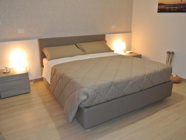 Ofra Matera : photo 3 de la chambre chambre triple avec salle de bains privative