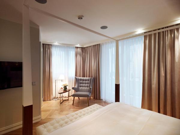 Hotel Sans Souci Wien : photo 2 de la chambre chambre double de luxe avec balcon