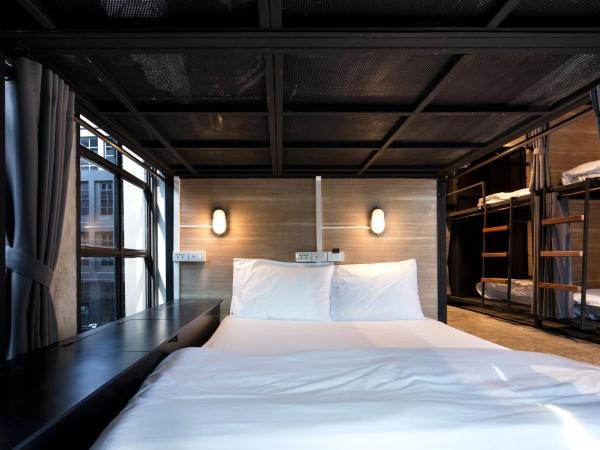 BED STATION Hostel Khaosan : photo 1 de la chambre lit double en dortoir mixte de 10 lits