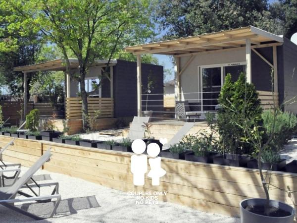 Boutique Mobile Homes UlikaRovinj : photo 8 de la chambre one bedroom mobile home with terrace and hot tub - no pets