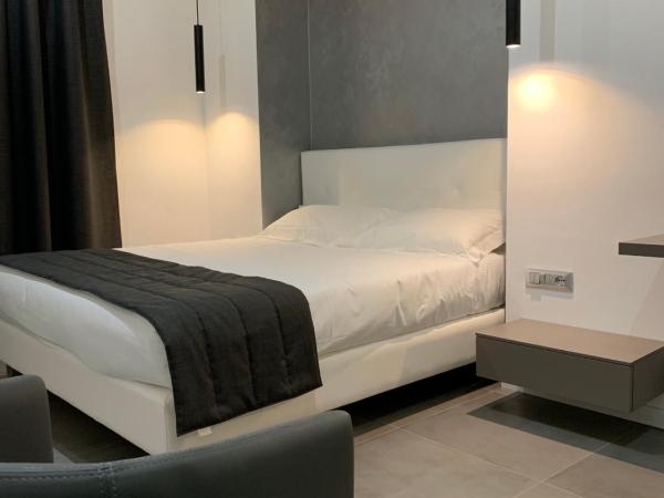 ApartHotel Bossi : photo 9 de la chambre chambre double