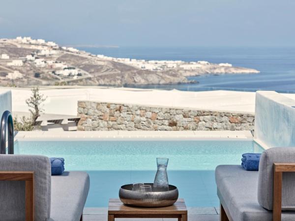 Myconian Kyma, a Member of Design Hotels : photo 8 de la chambre chambre supérieure avec piscine privée - vue sur mer