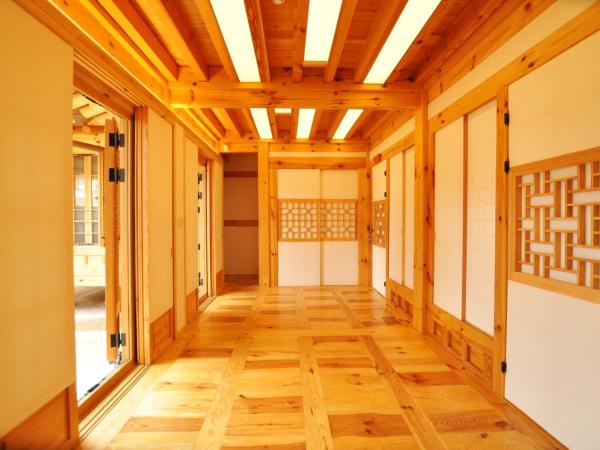Chaehyodang Hanok Stay : photo 10 de la chambre suite