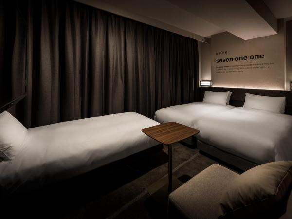 Bespoke Hotel Shinjuku : photo 4 de la chambre chambre lits jumeaux deluxe