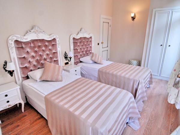 Aspen Hotel Kaleiçi : photo 4 de la chambre suite avec balcon