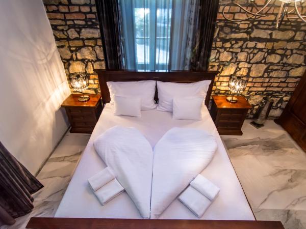 Boutique Hotel Annuska : photo 2 de la chambre suite familiale deluxe avec jacuzzi