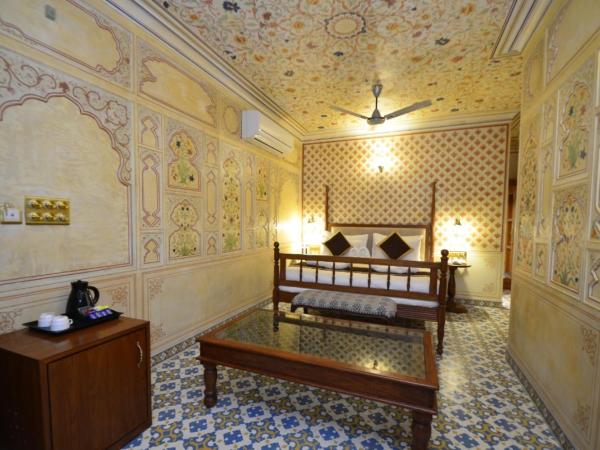 Nirbana Palace - A Heritage Hotel and Spa : photo 4 de la chambre suite héritage