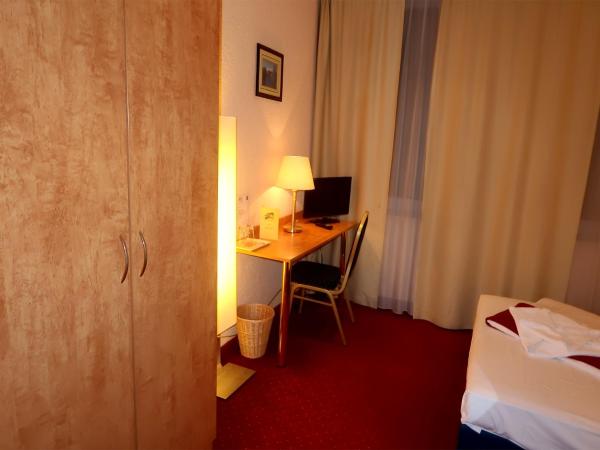 Hotel Adler Leipzig : photo 3 de la chambre chambre simple
