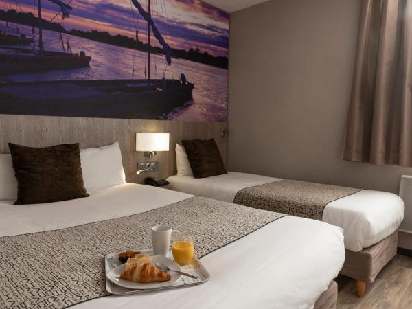 The Originals City, Hôtel La Terrasse, Tours Nord : photo 1 de la chambre chambre lits jumeaux