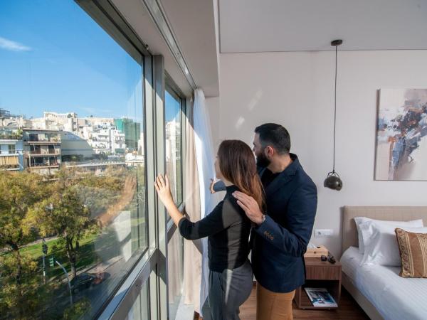 B4B Athens Signature Hotel : photo 10 de la chambre chambre double ou lits jumeaux supérieure - vue sur acropole