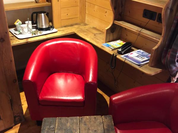 Hôtel Restaurant de la Chaussée : photo 7 de la chambre chambre double ou lits jumeaux