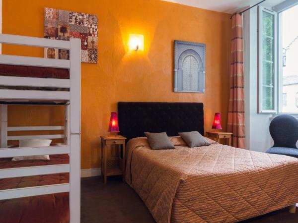 The Originals Boutique, Villa Montpensier, Pau (Inter-Hotel) : photo 1 de la chambre chambre quadruple confort